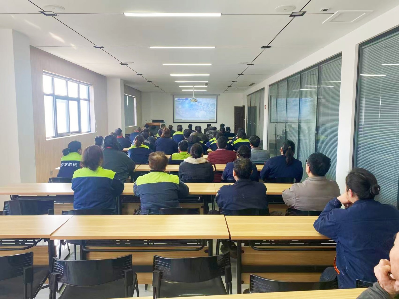 筑牢安全防線，保障冬季平穩(wěn)運行